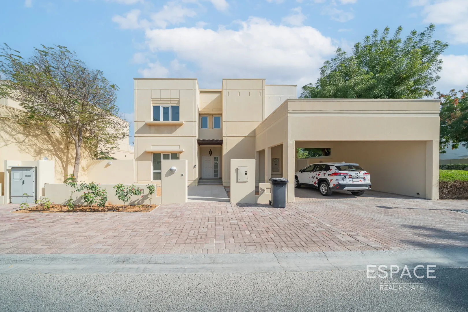 single static gallery