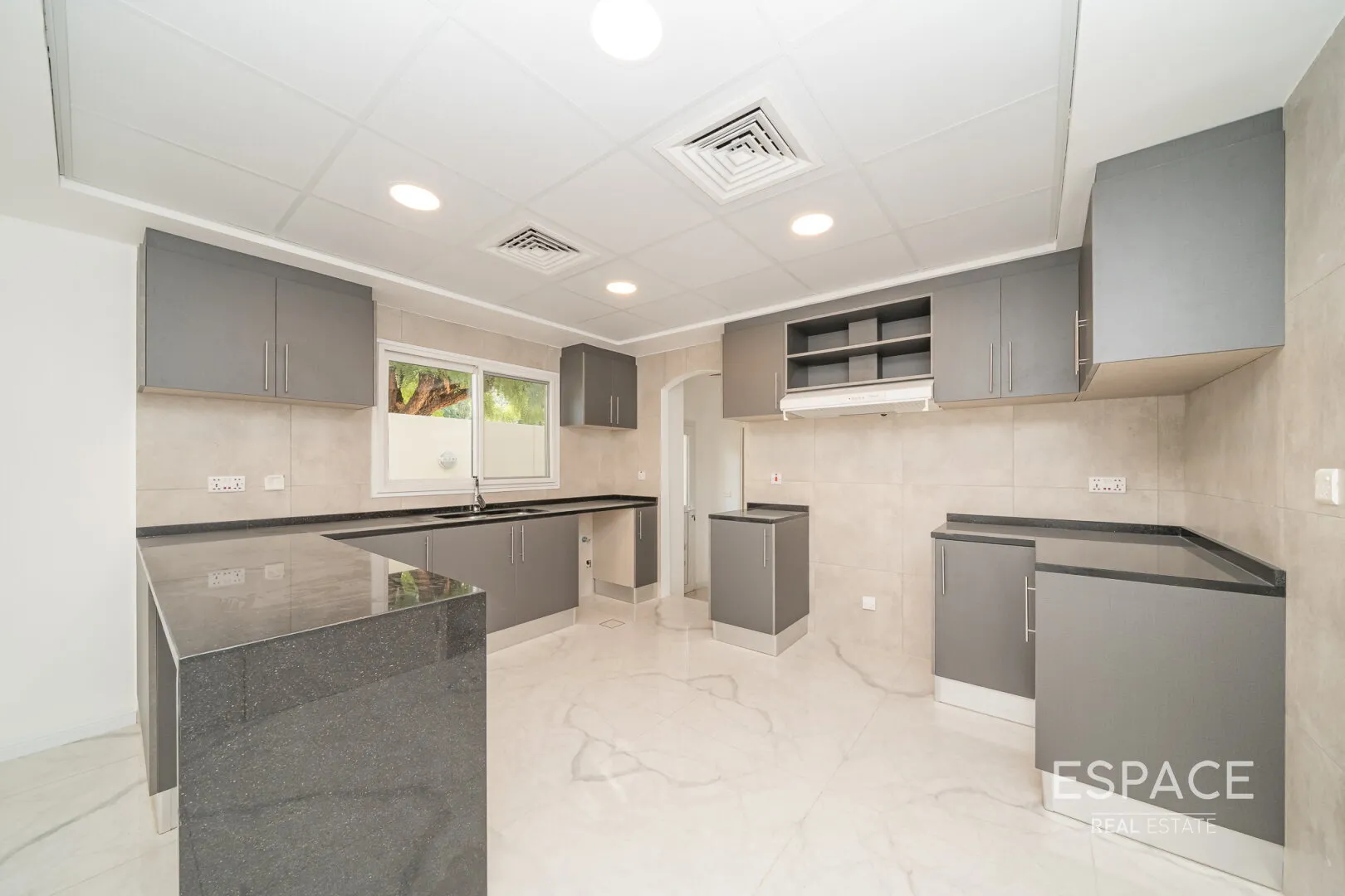 single static gallery