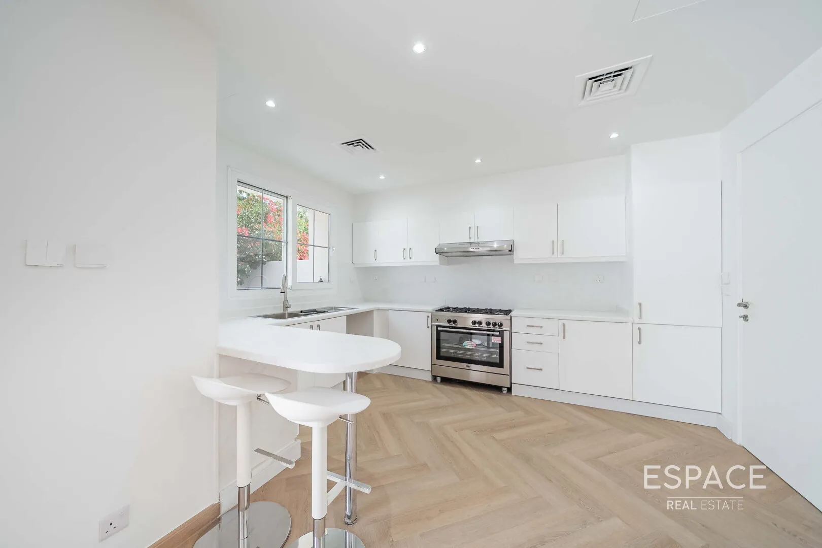 single static gallery