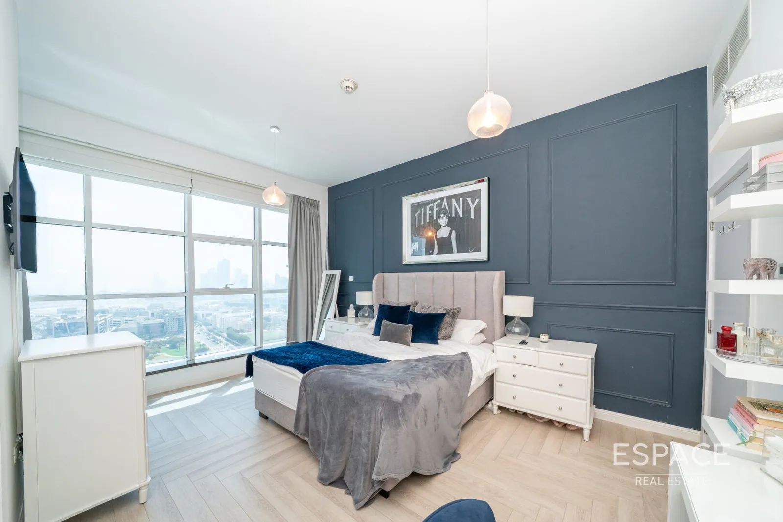 PropertiesGalleryCamera