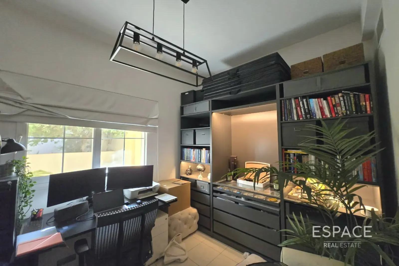 PropertiesGalleryCamera