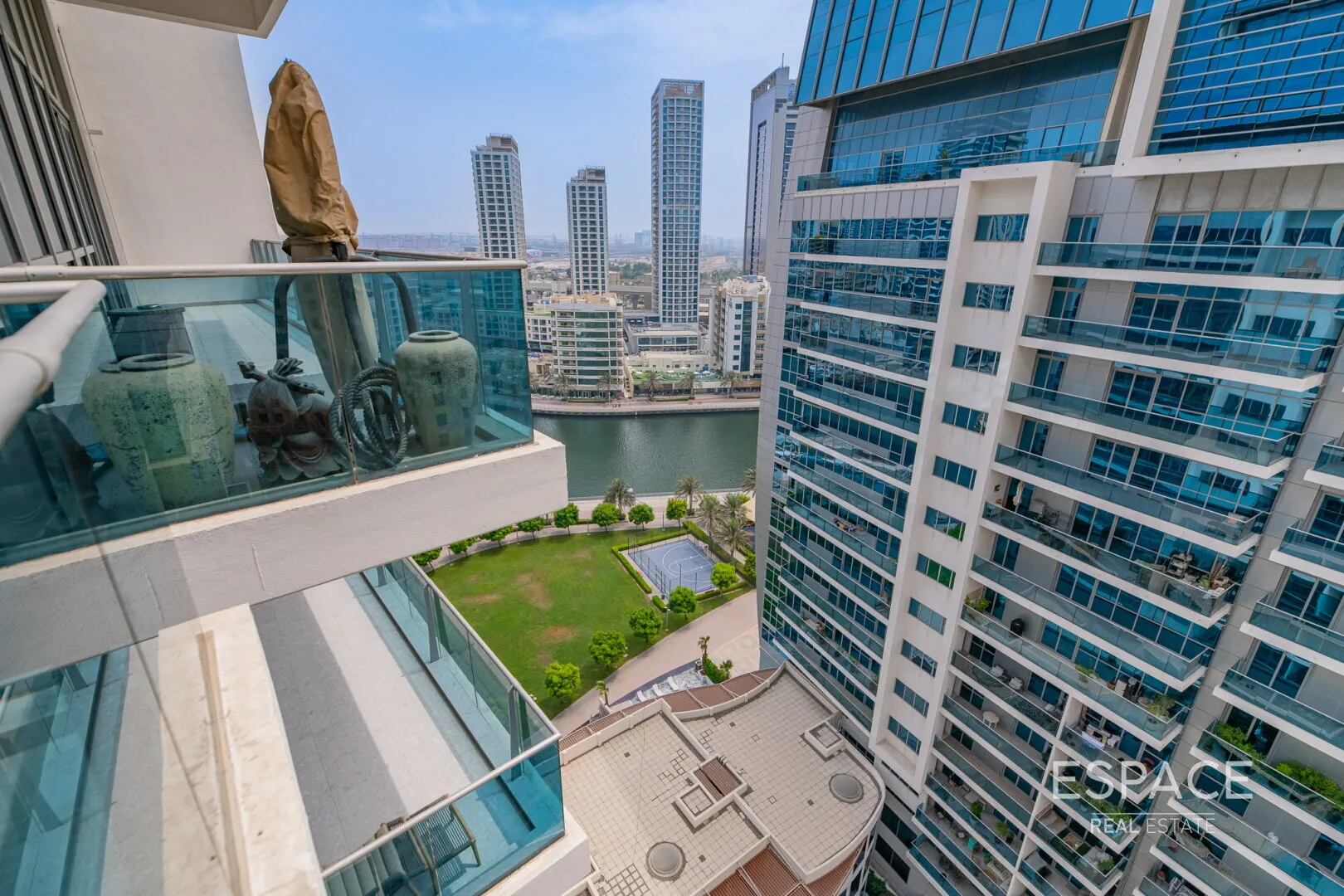 PropertiesGalleryCamera