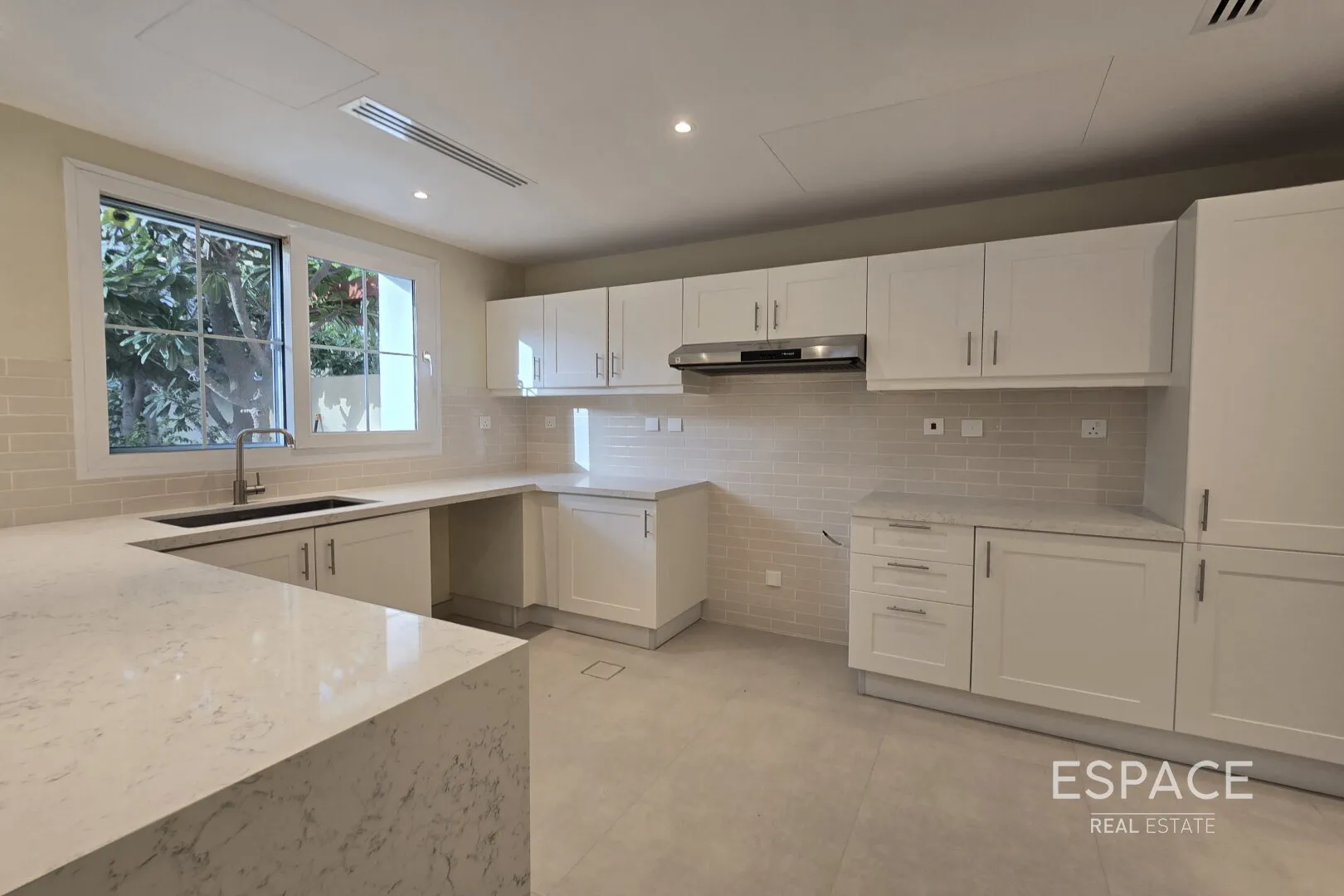 single static gallery