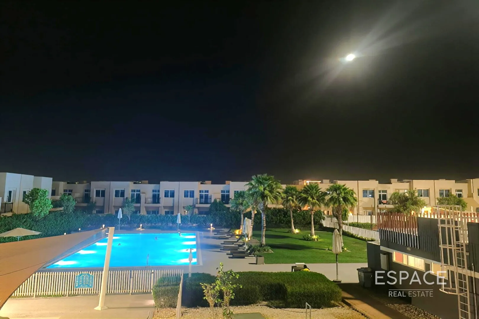 single static gallery