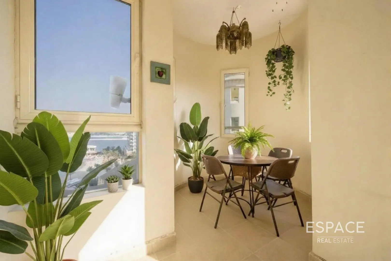 single static gallery