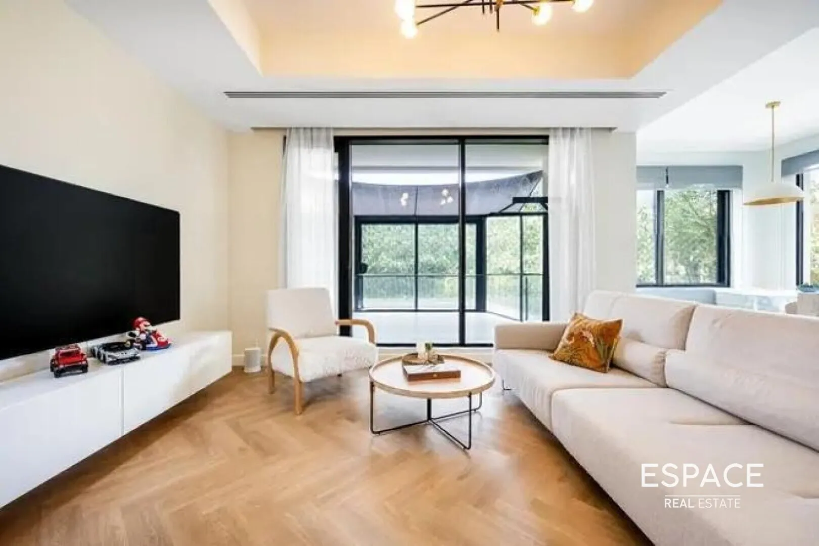 single static gallery