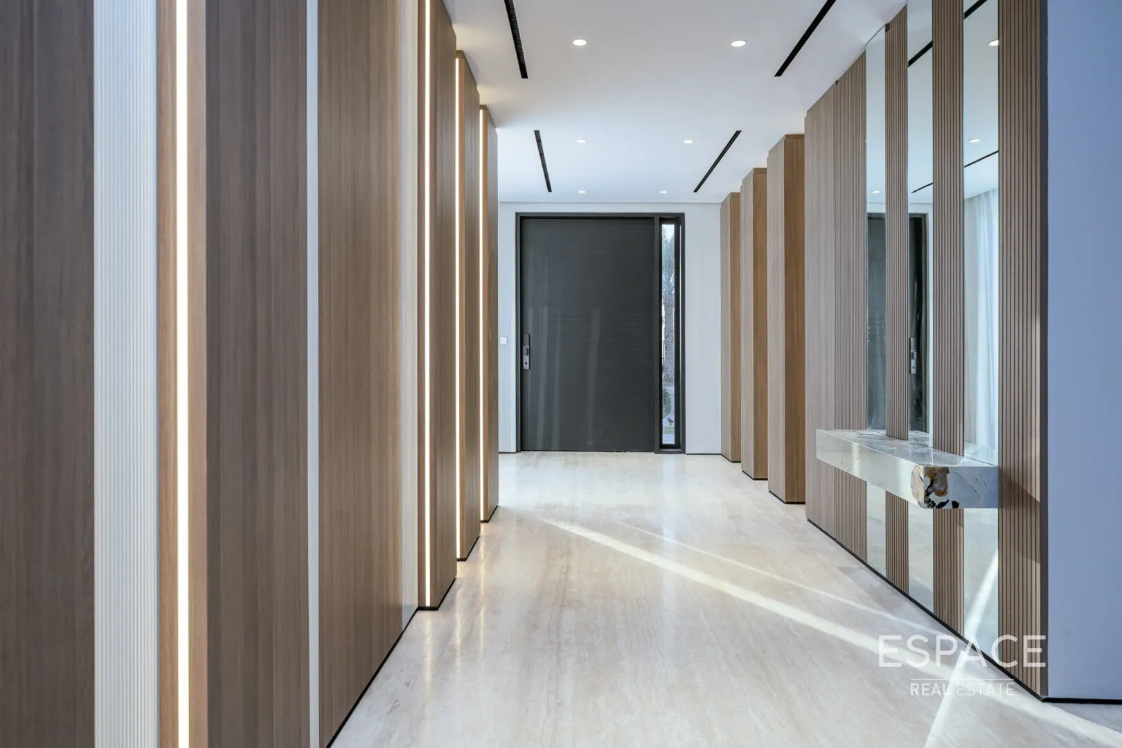 single static gallery