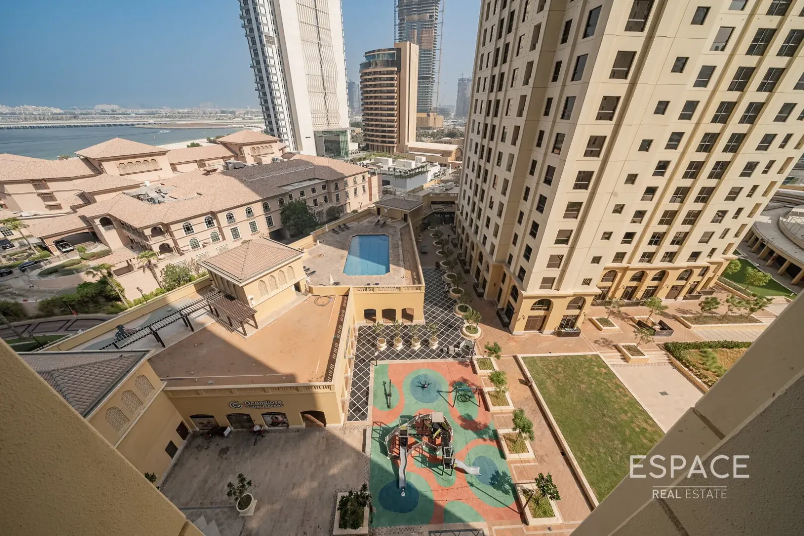 PropertiesGalleryCamera