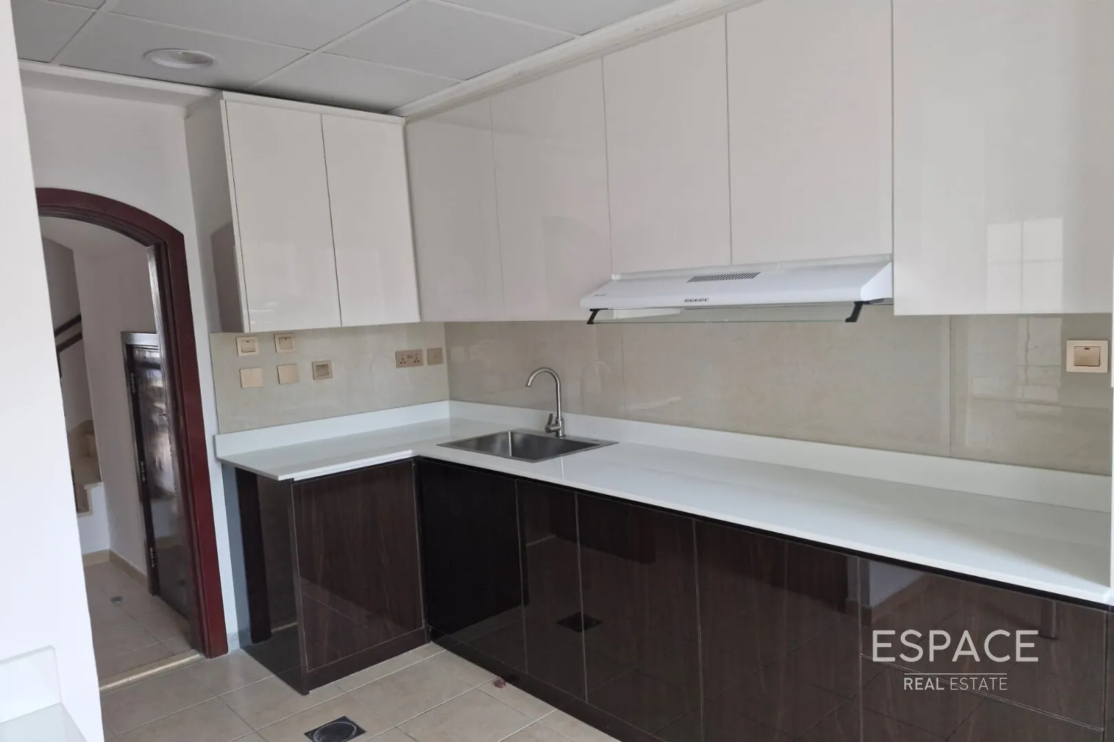 single static gallery