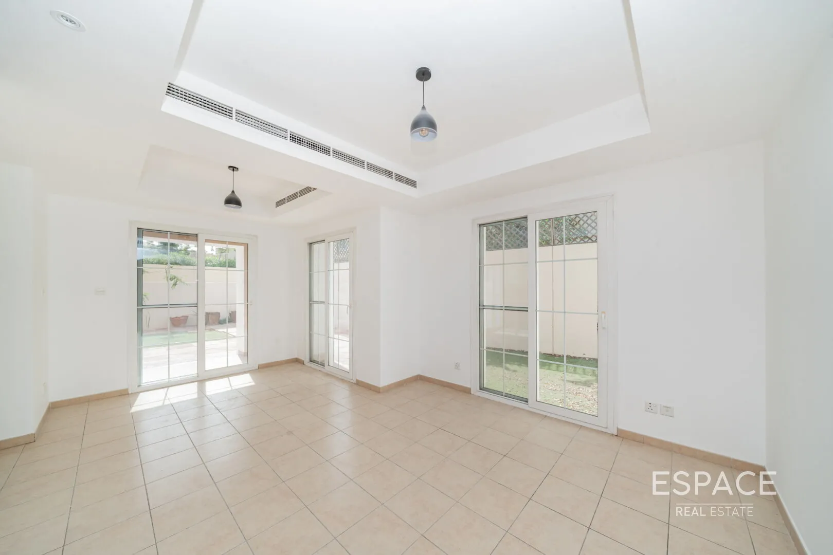 single static gallery