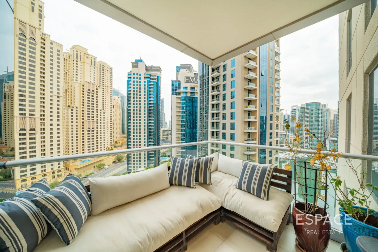 PropertiesGalleryCamera