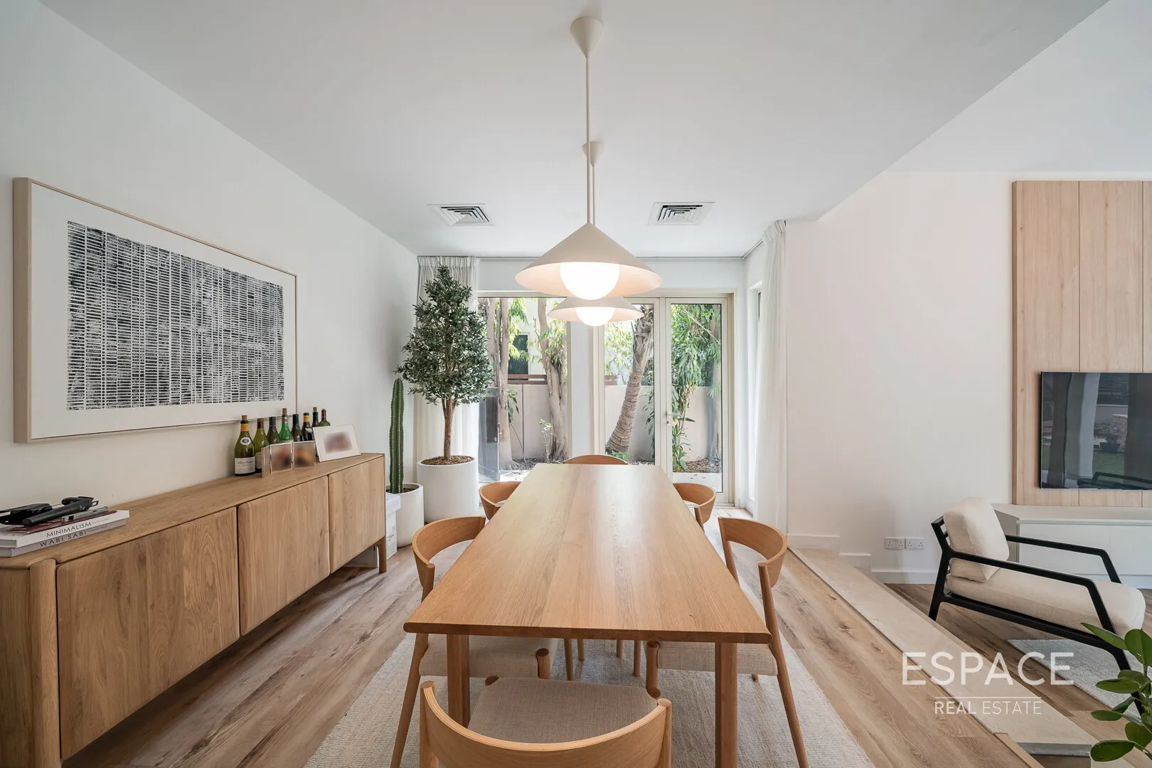 single static gallery