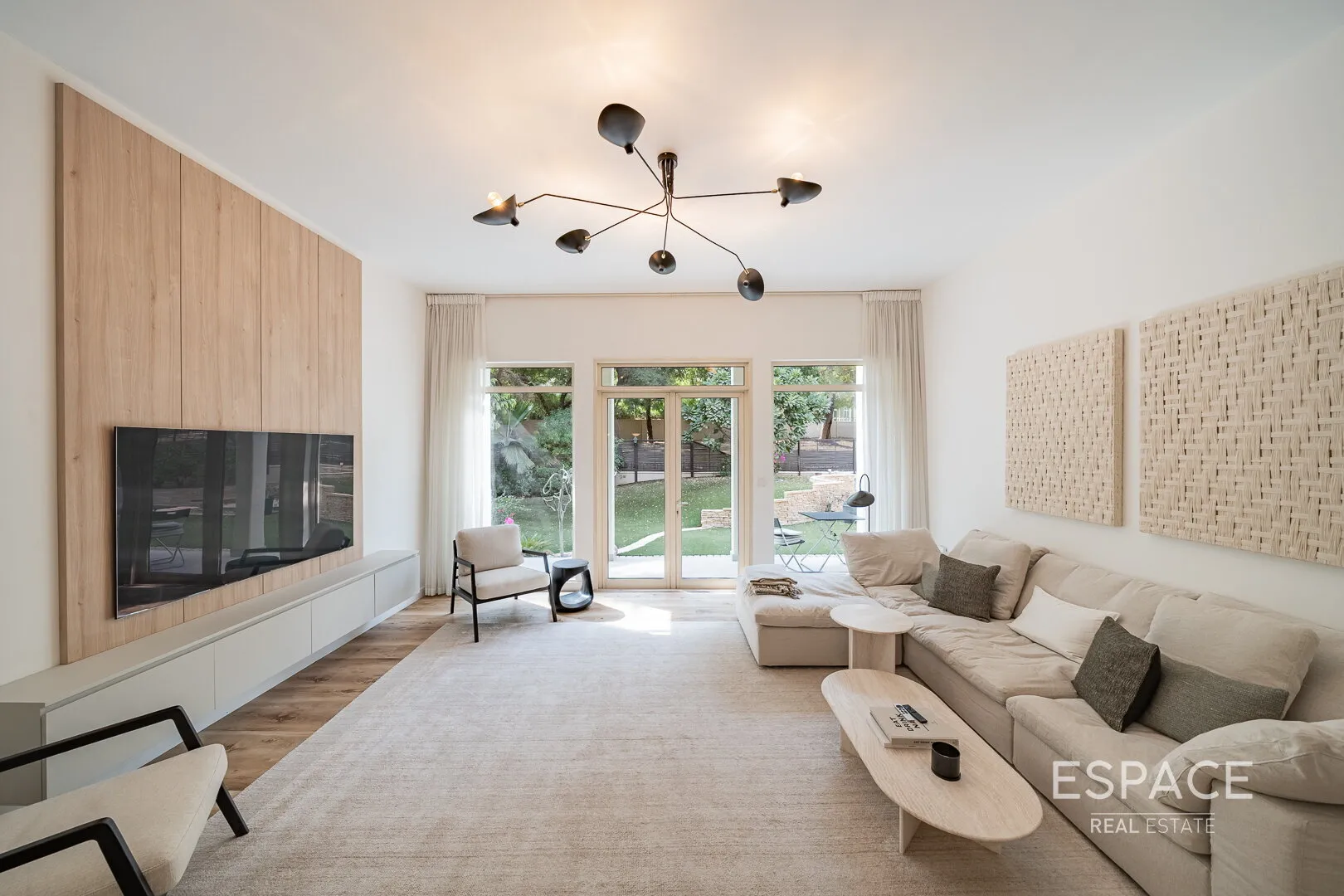 single static gallery