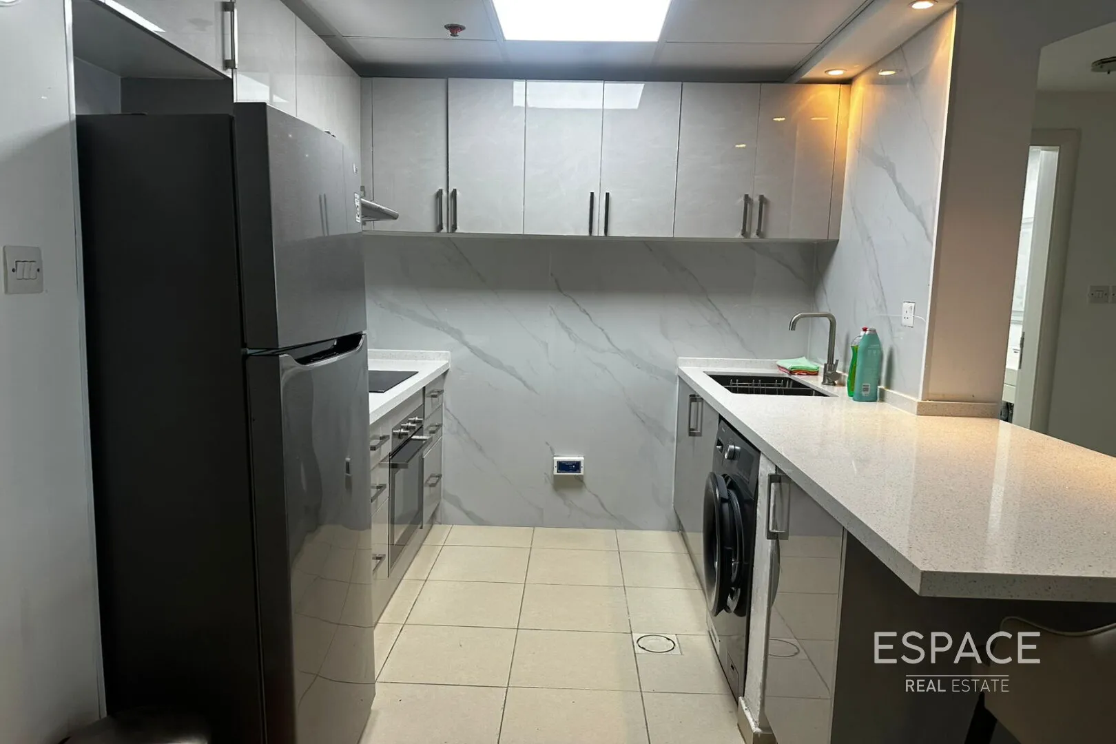 single static gallery