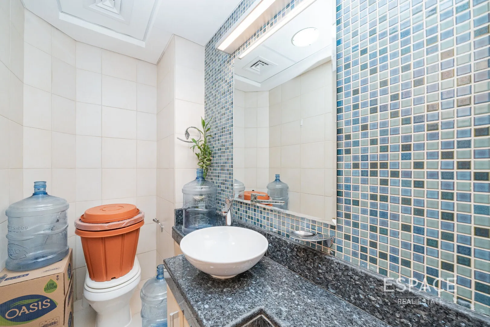 single static gallery