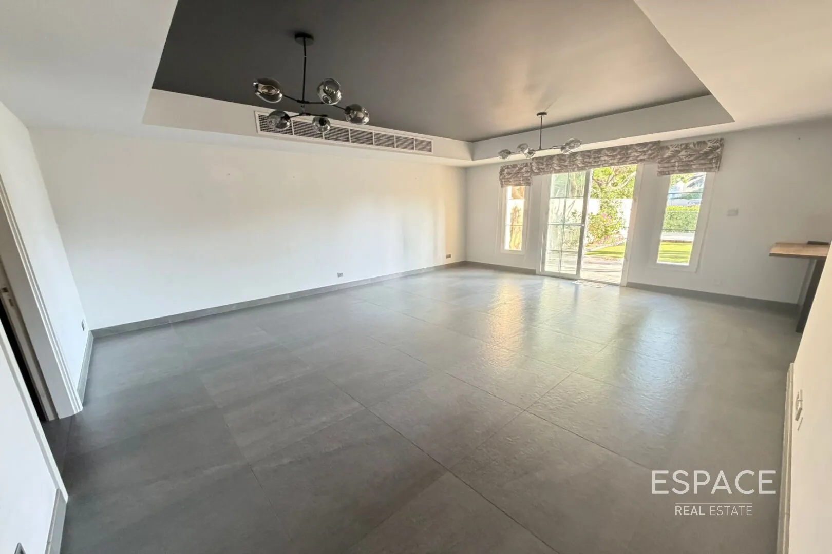 single static gallery