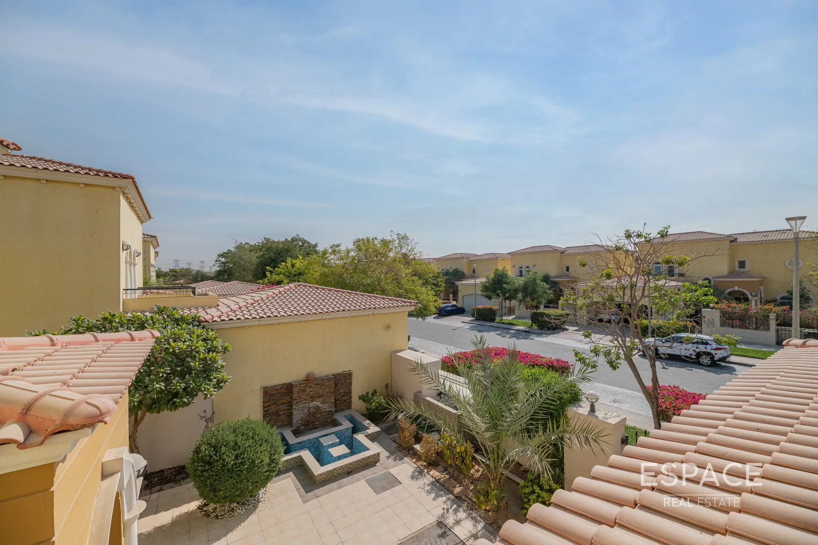 PropertiesGalleryCamera