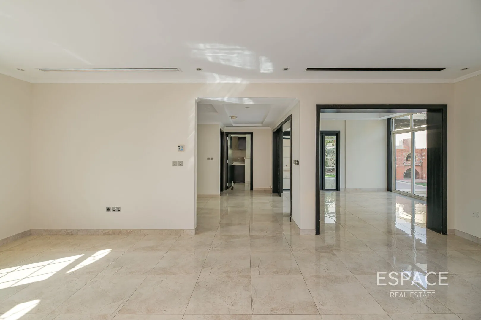 single static gallery