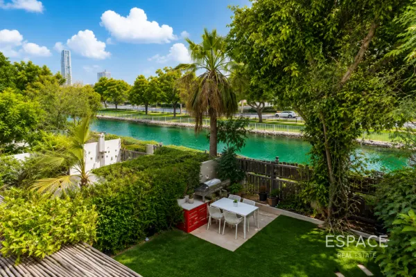 Springs 14, Springs, Dubai - Espace