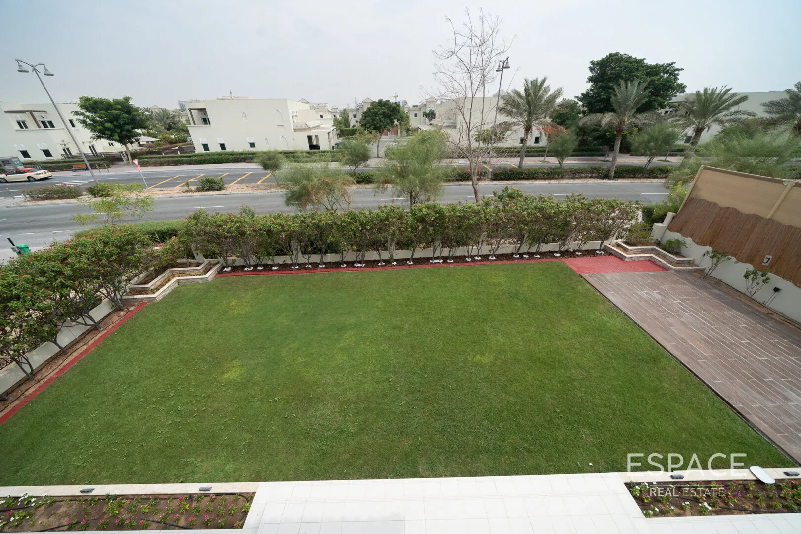 PropertiesGalleryCamera