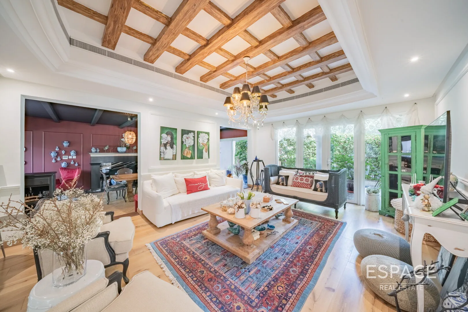 single static gallery