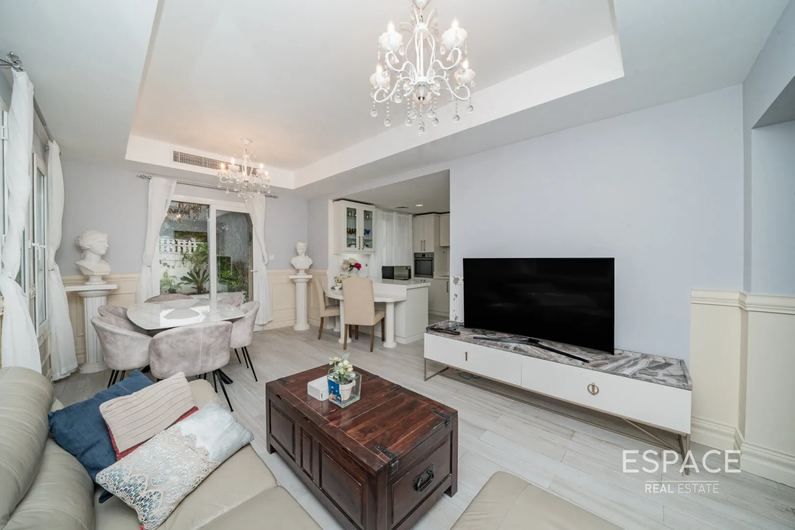 single static gallery