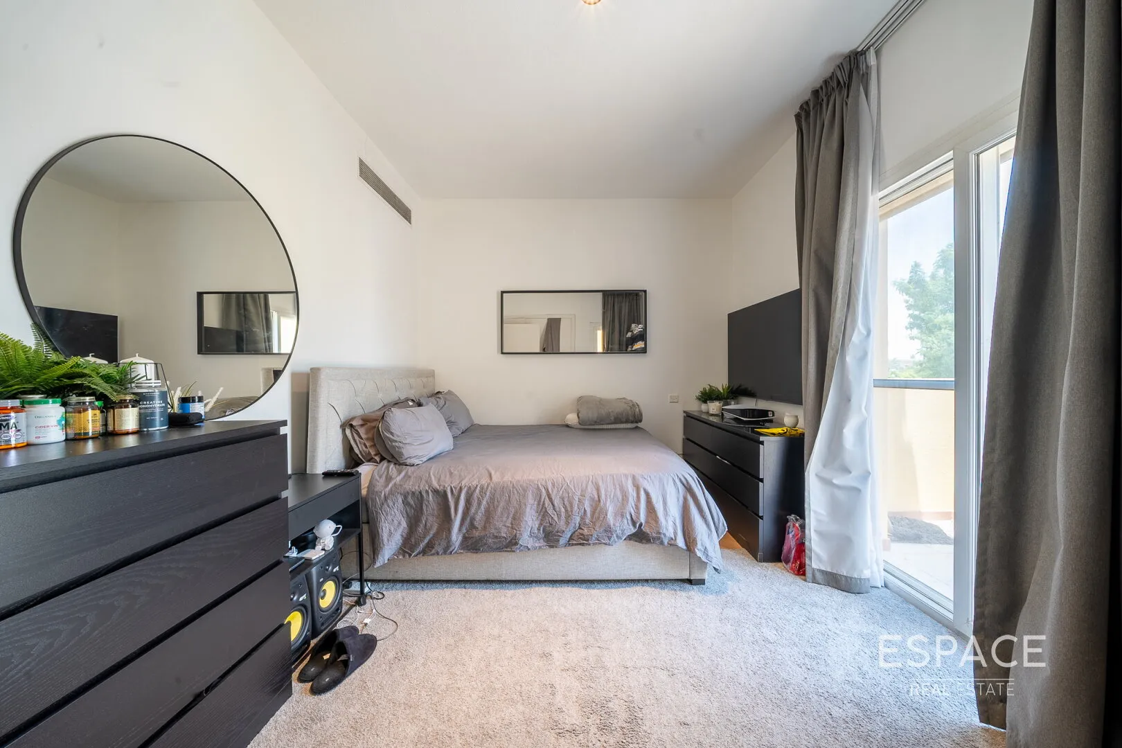 PropertiesGalleryCamera