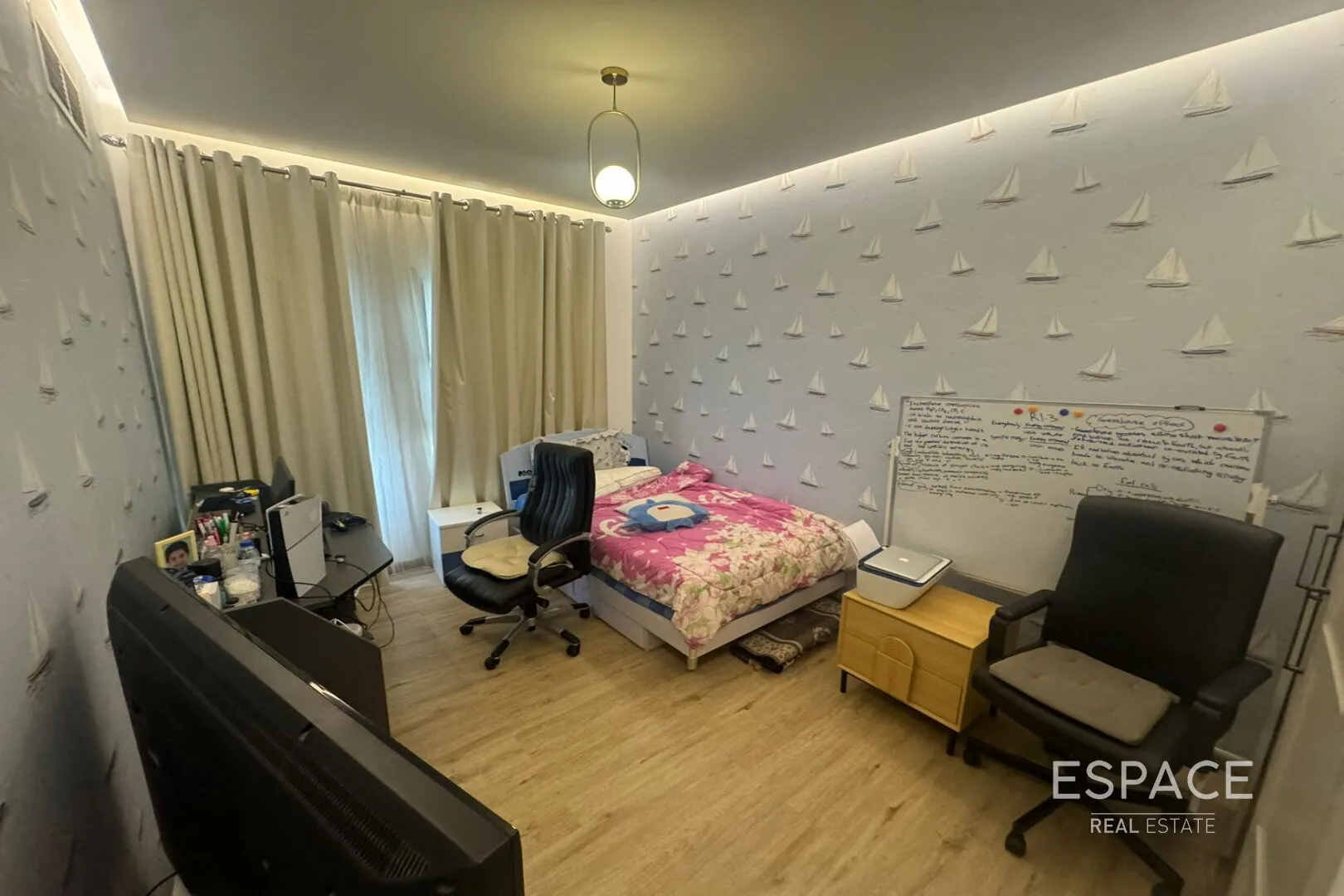 PropertiesGalleryCamera