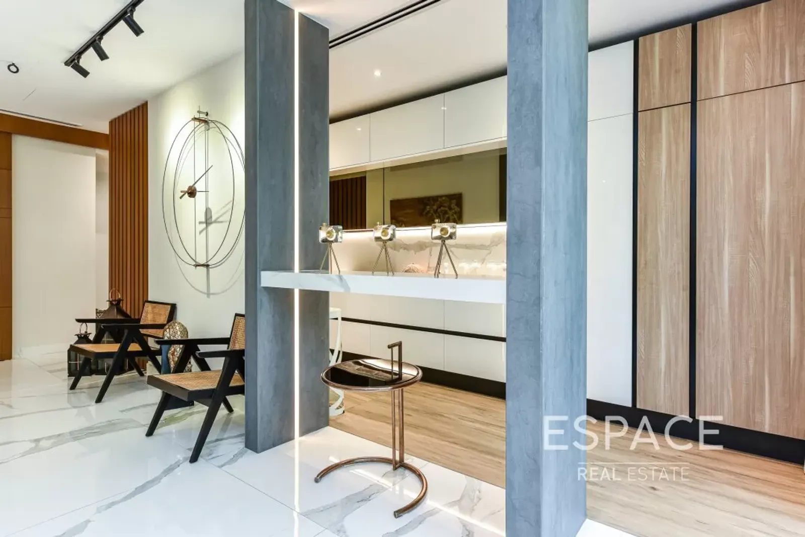 PropertiesGalleryCamera