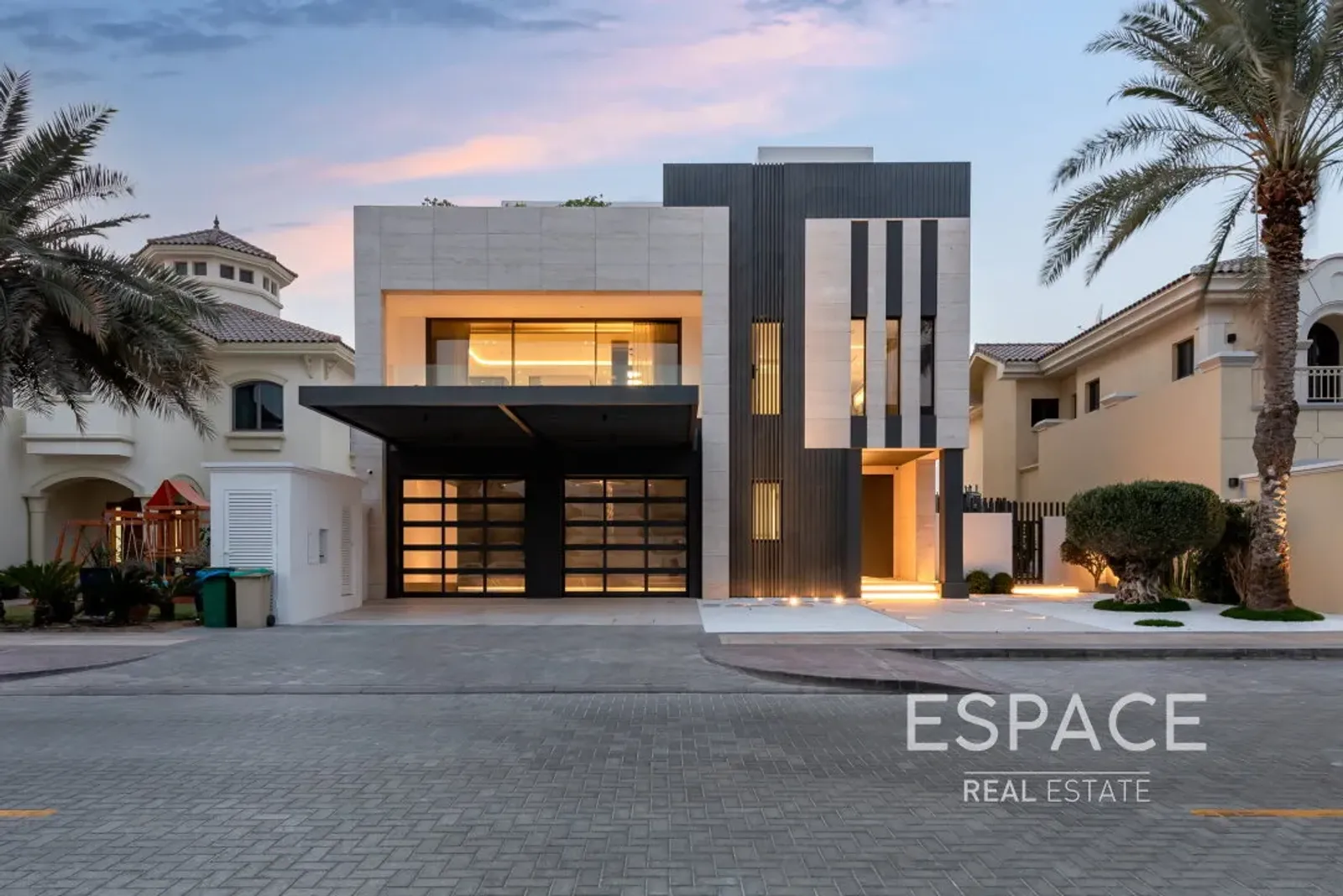 PropertiesGalleryCamera
