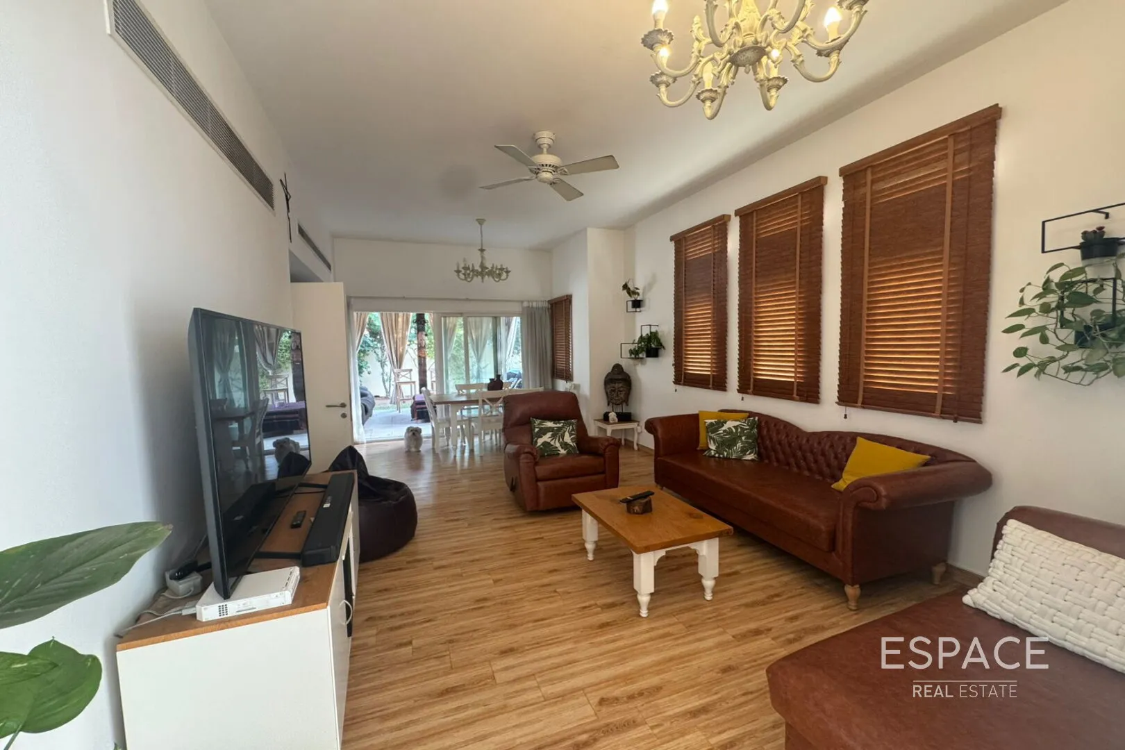 single static gallery