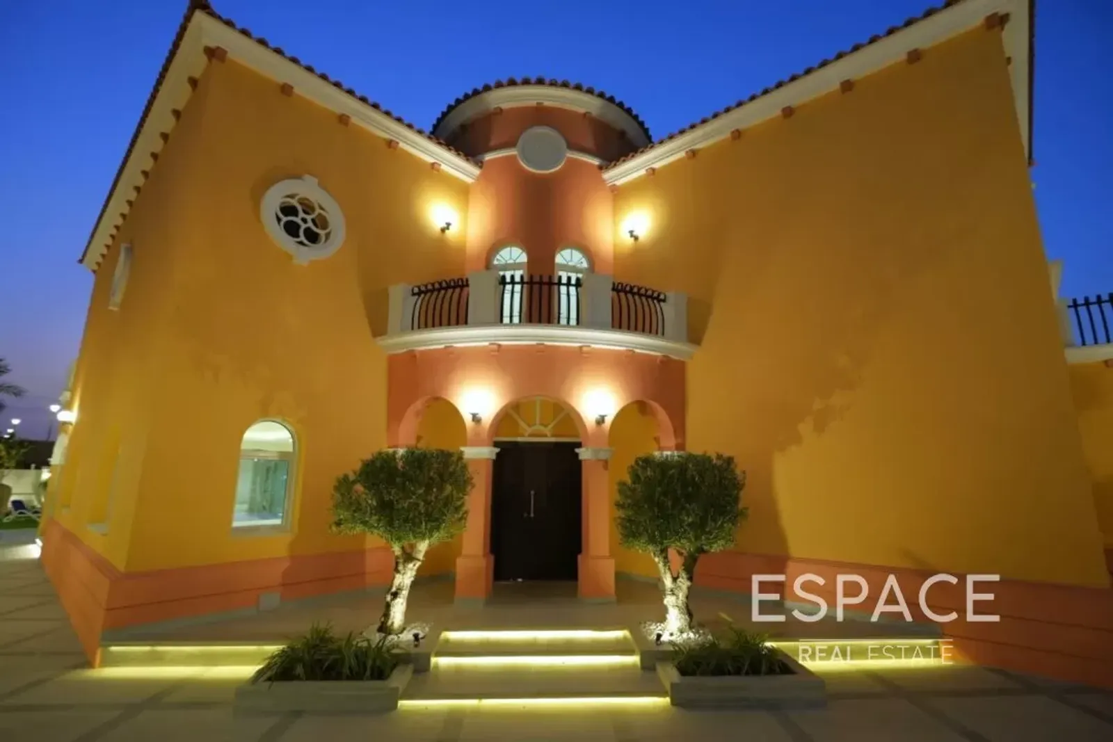 PropertiesGalleryCamera