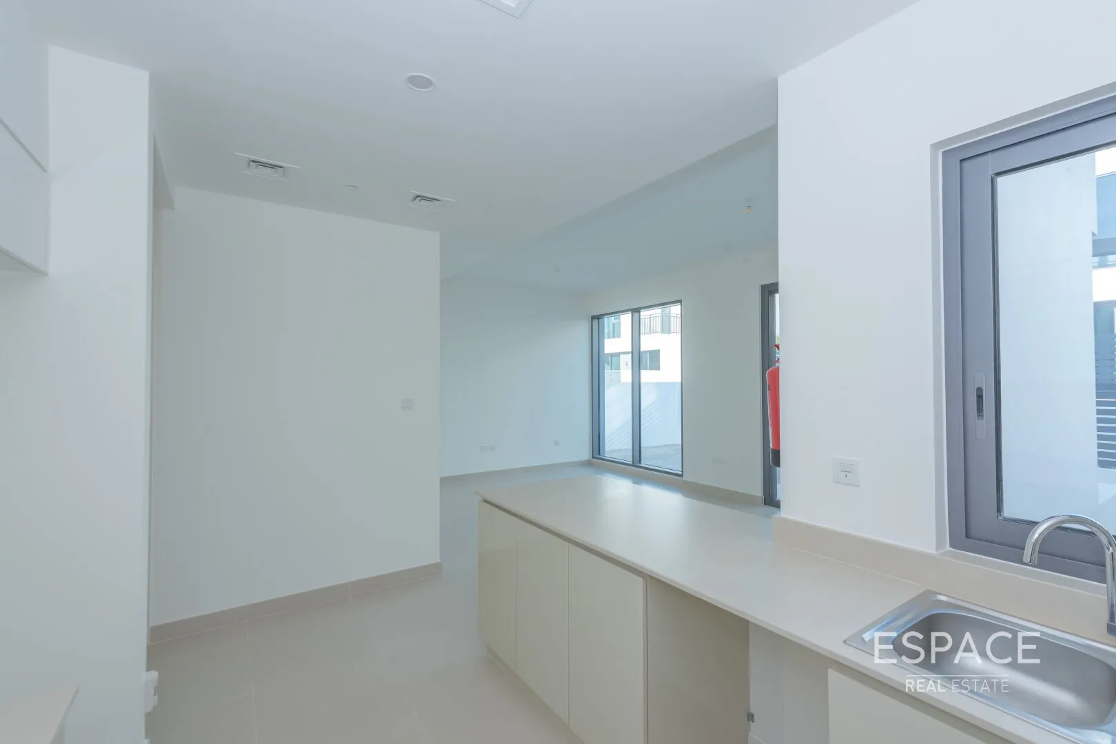 single static gallery