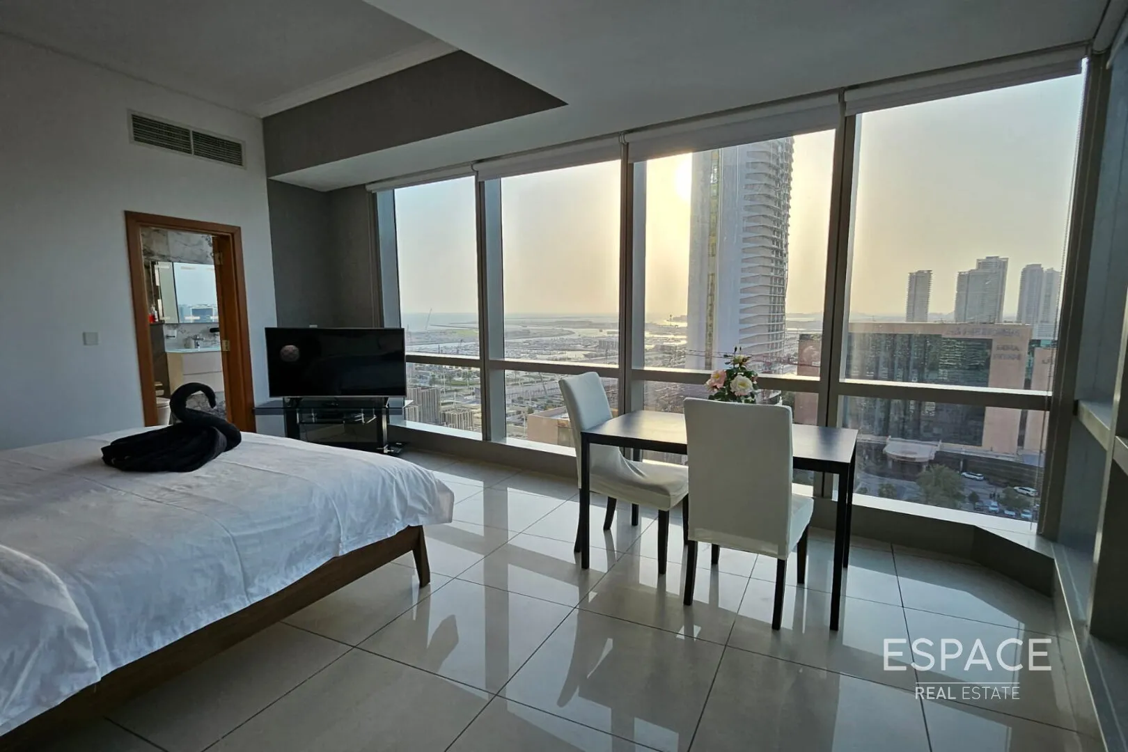 single static gallery