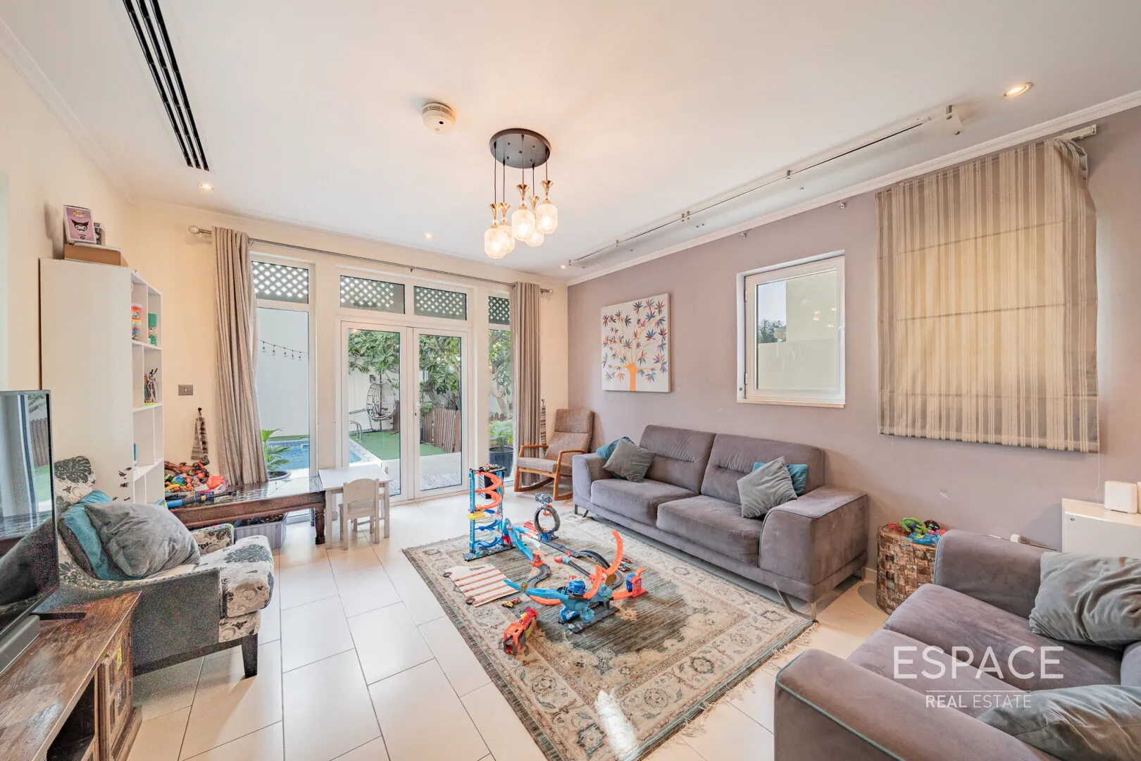 single static gallery