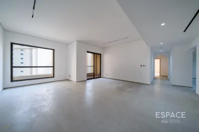 JBR - Shams 2, Jumeirah Beach Residence, Dubai - Espace