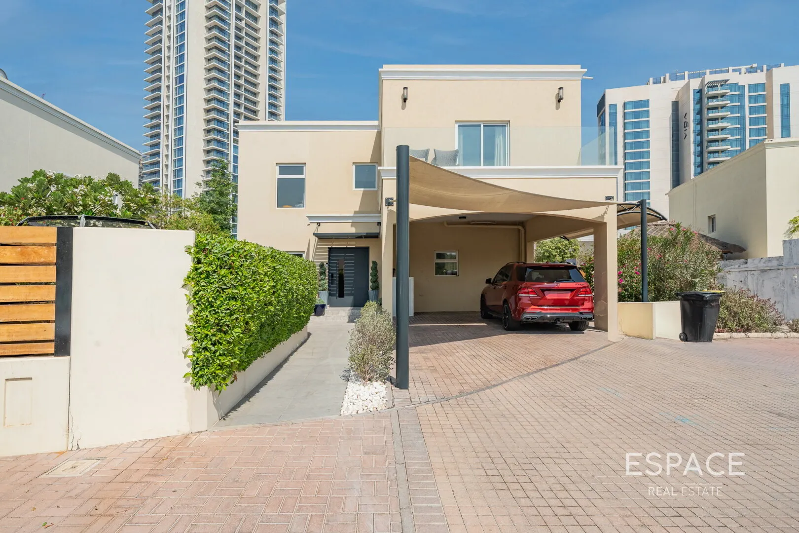 PropertiesGalleryCamera