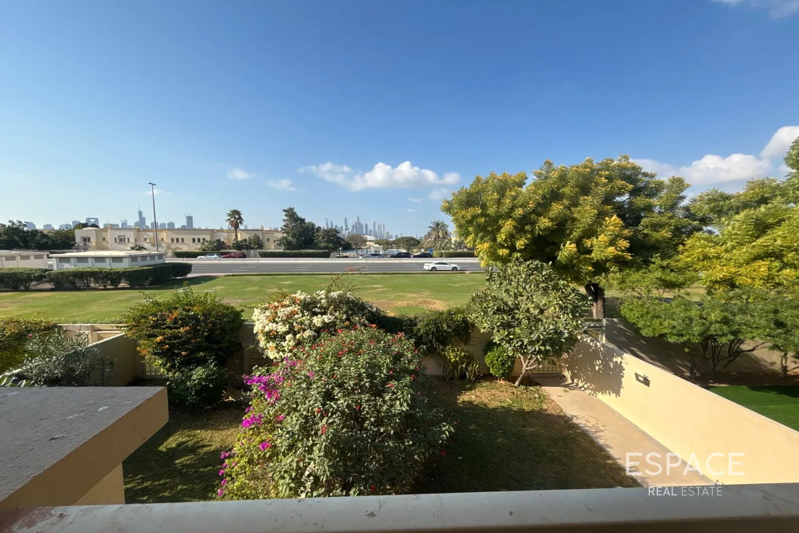 single static gallery