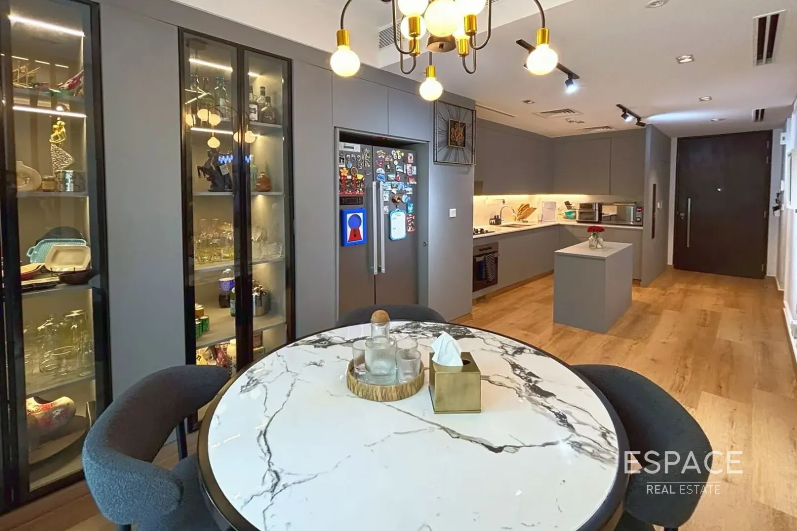 PropertiesGalleryCamera