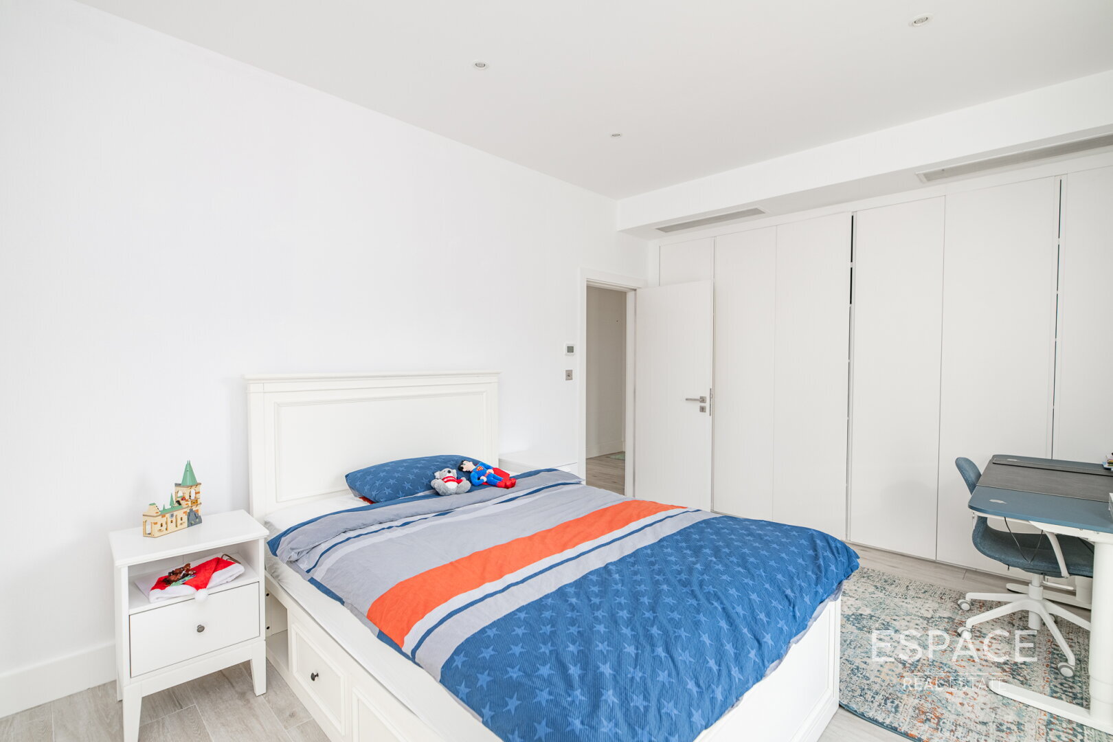 PropertiesGalleryCamera