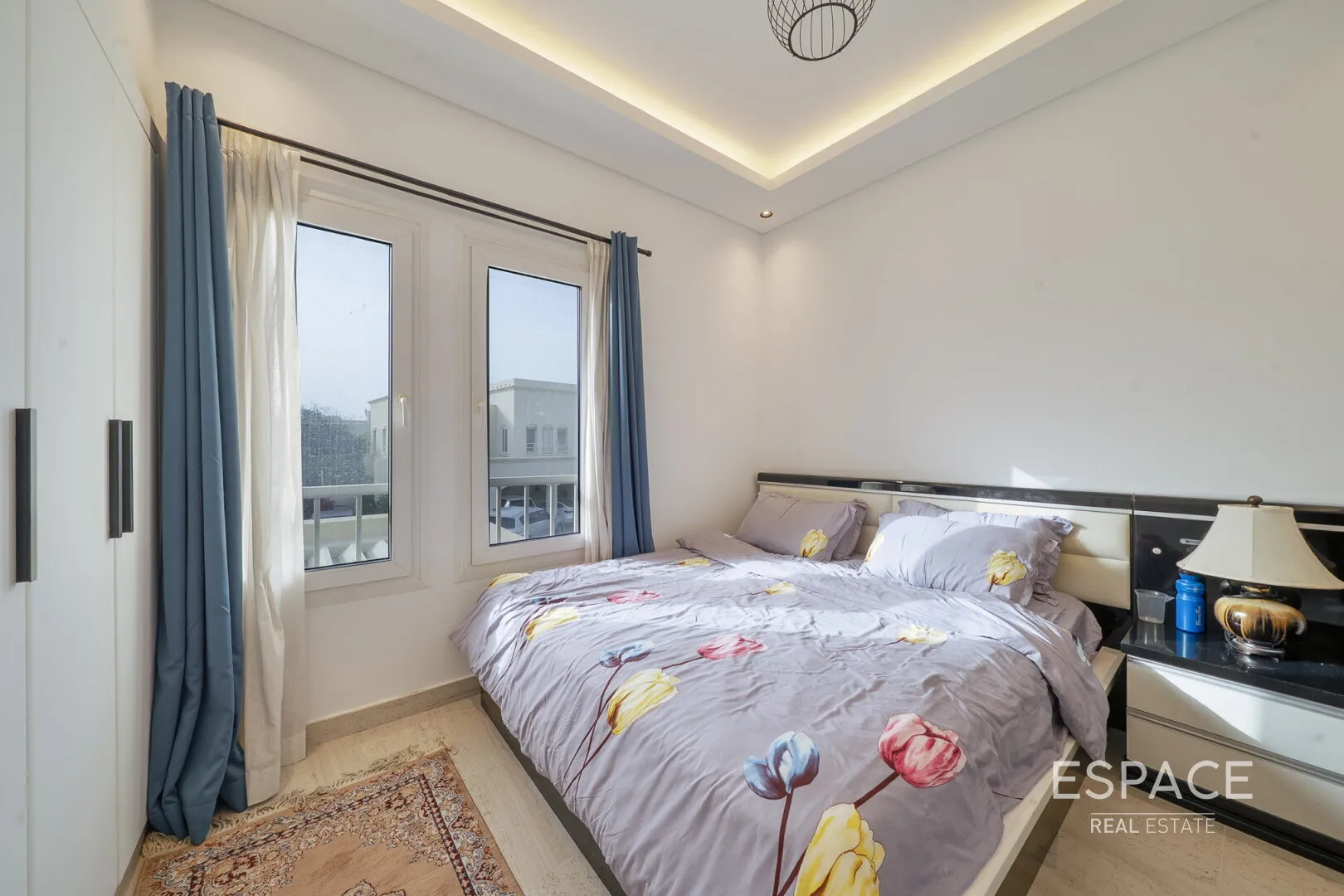 PropertiesGalleryCamera
