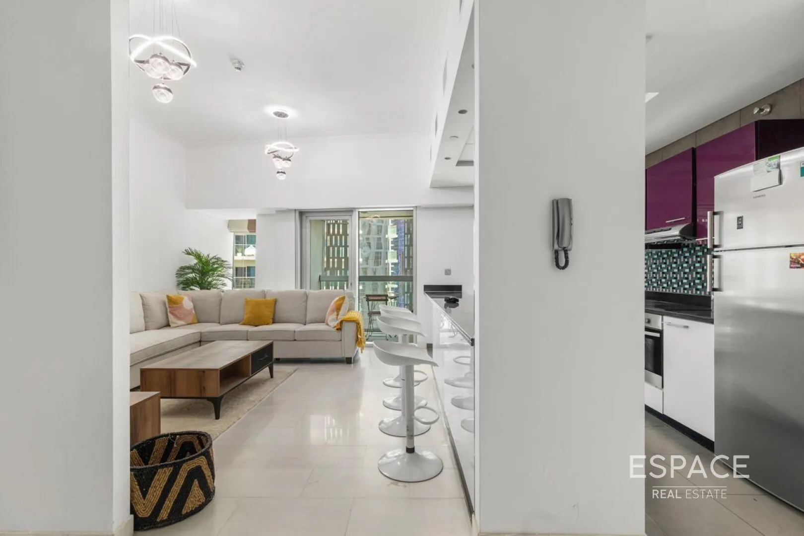 PropertiesGalleryCamera