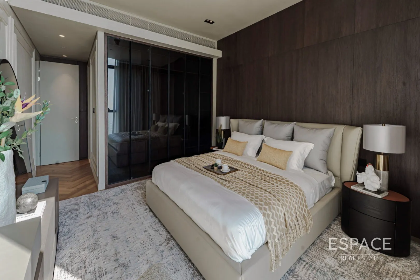 single static gallery