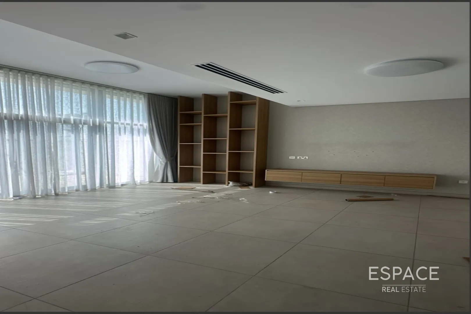 single static gallery