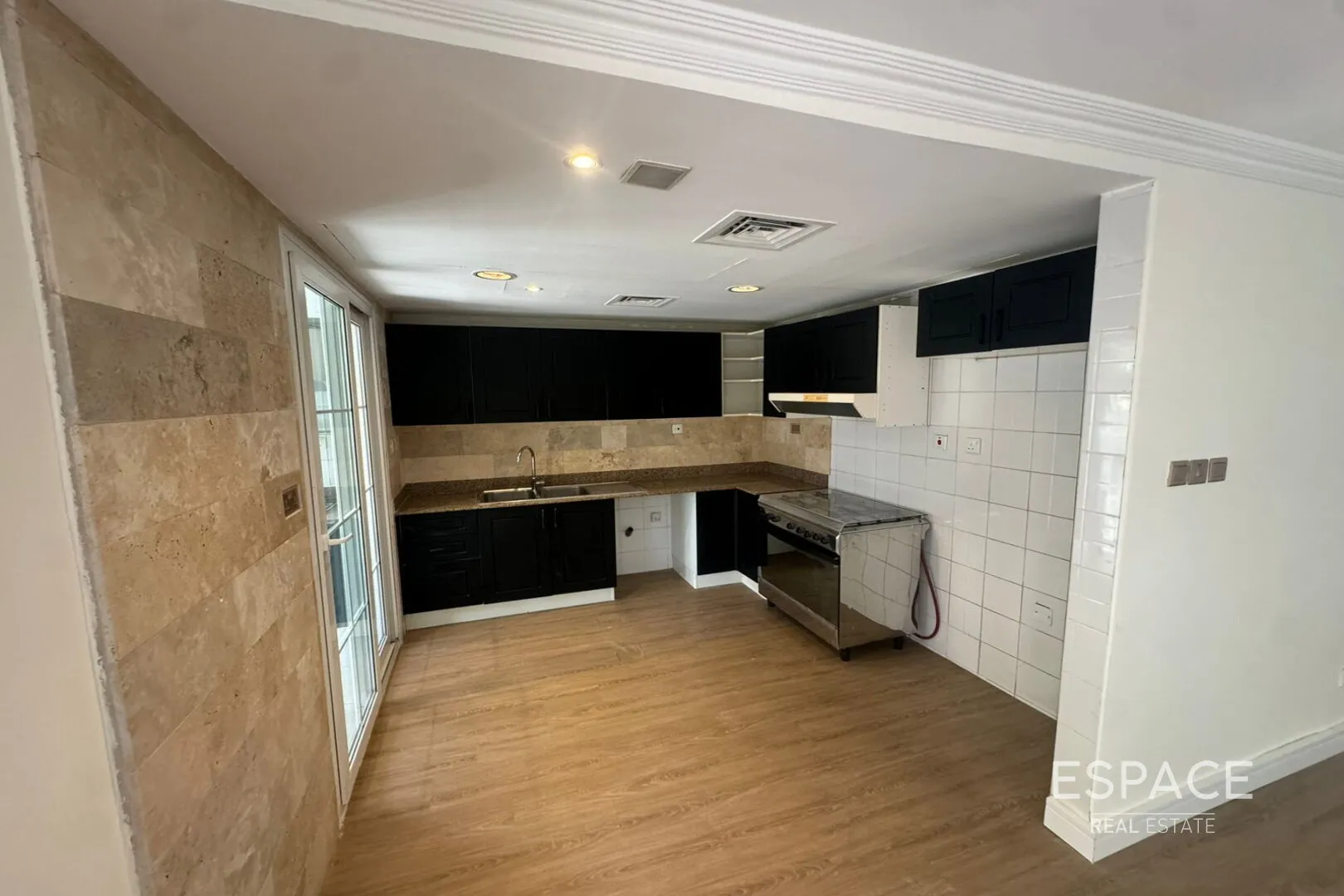 single static gallery