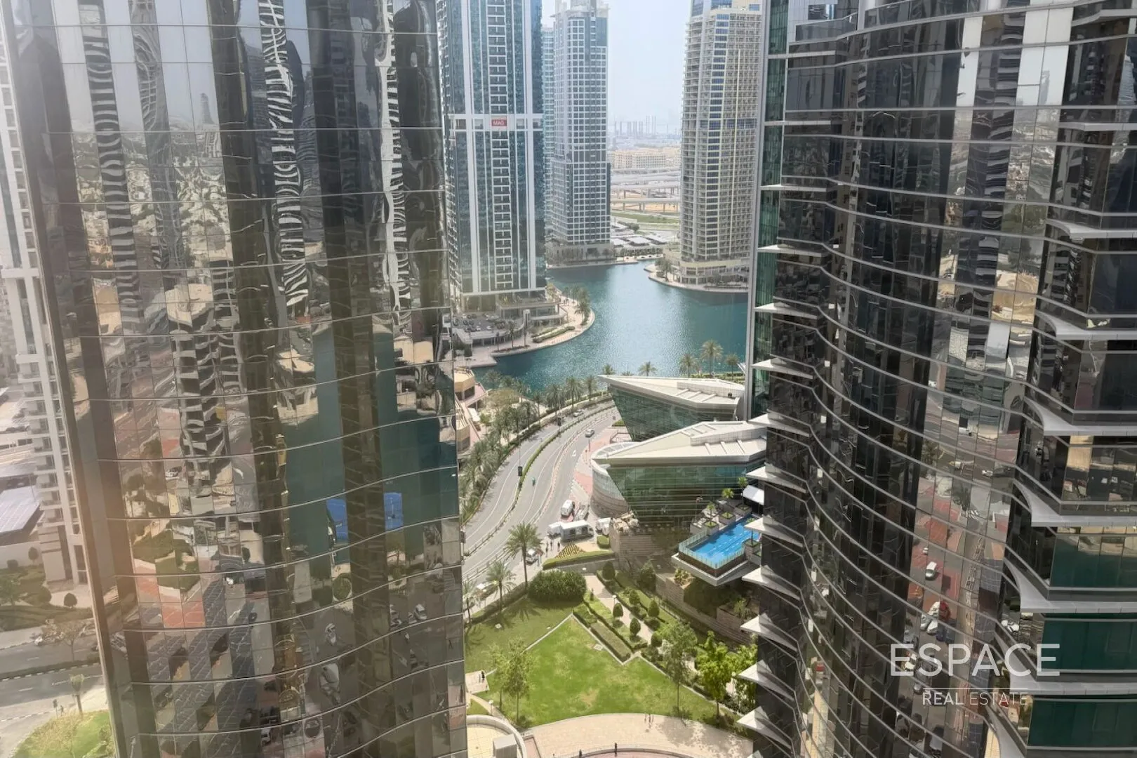 PropertiesGalleryCamera