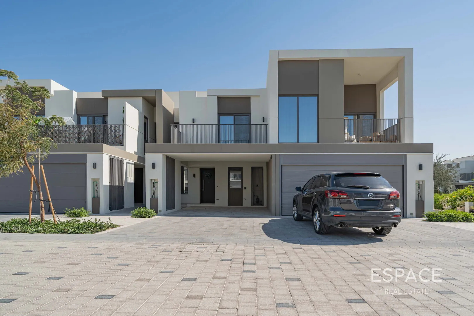 single static gallery