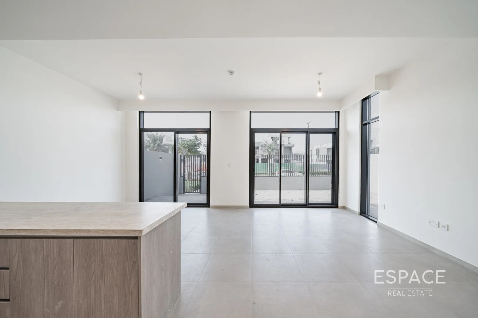 single static gallery