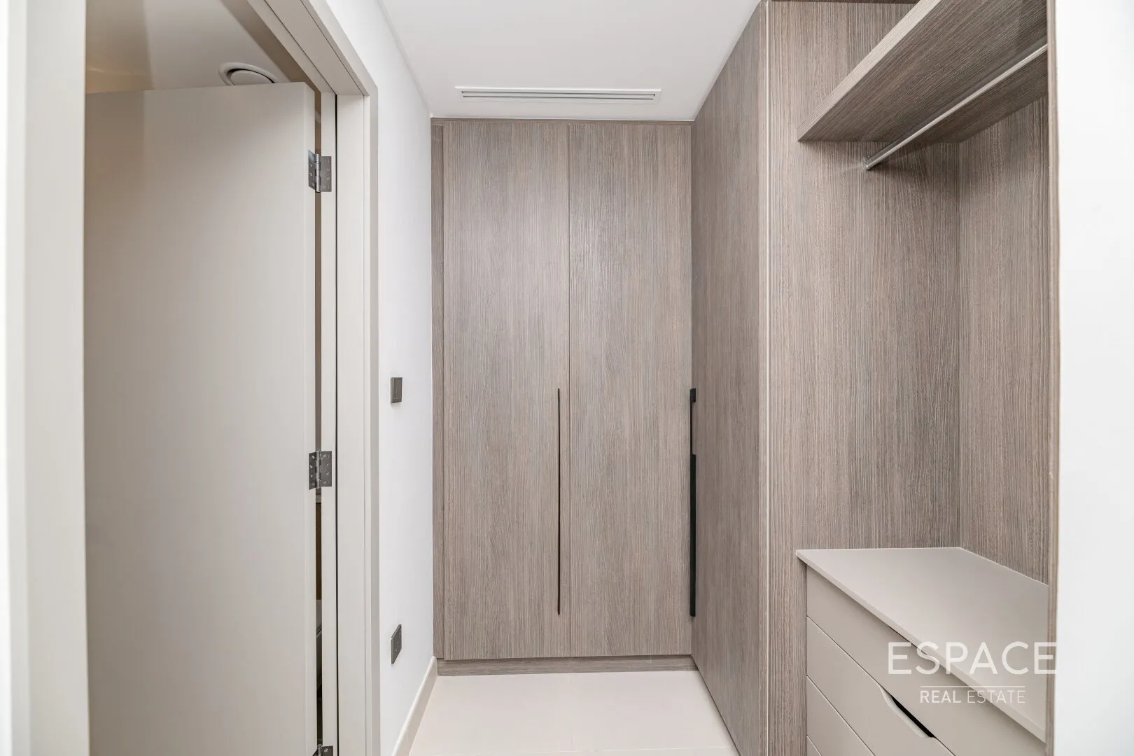 single static gallery