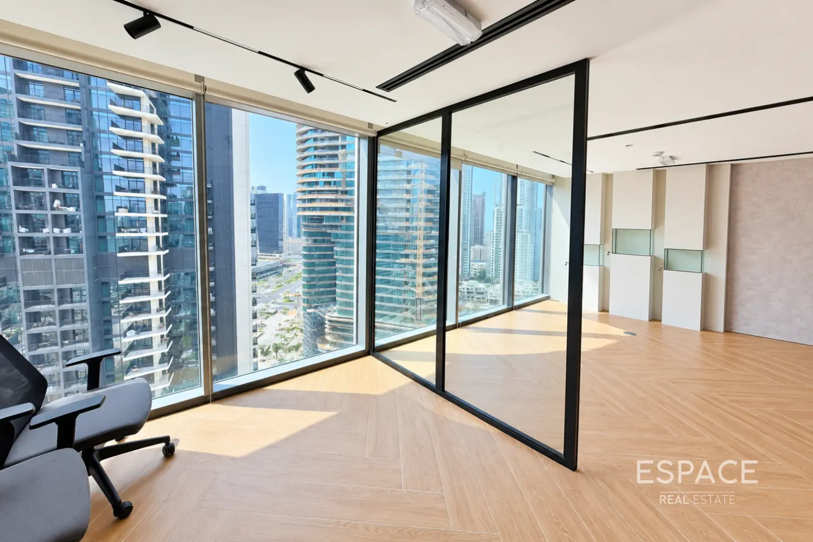 PropertiesGalleryCamera
